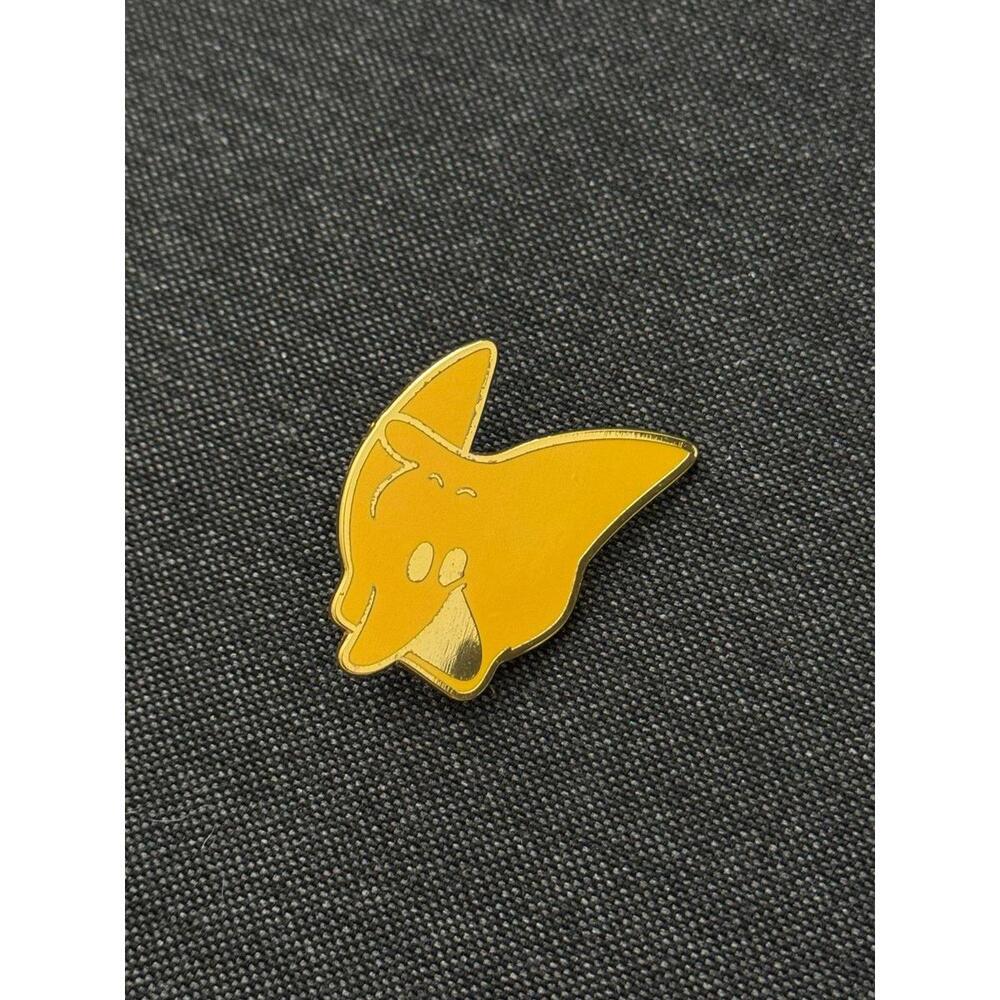 Squizxy animator enamel fennec fox orange and yellow fox head pin